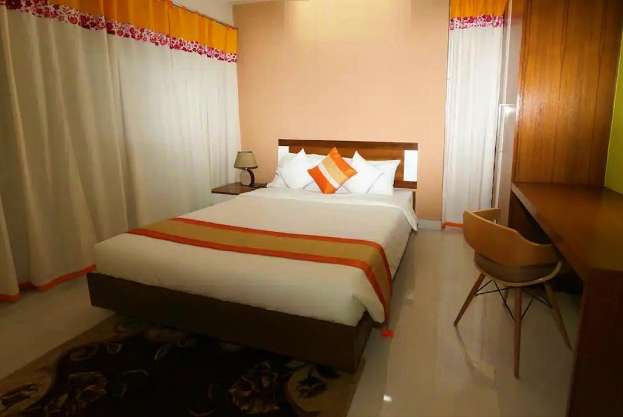 Naas Serviced Apartments Дакка Экстерьер фото