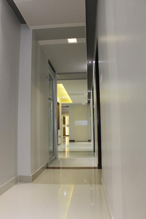 Naas Serviced Apartments Дакка Экстерьер фото